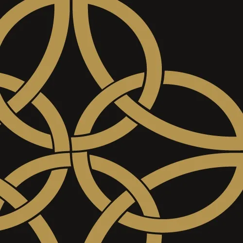 LENNOX — The Pub